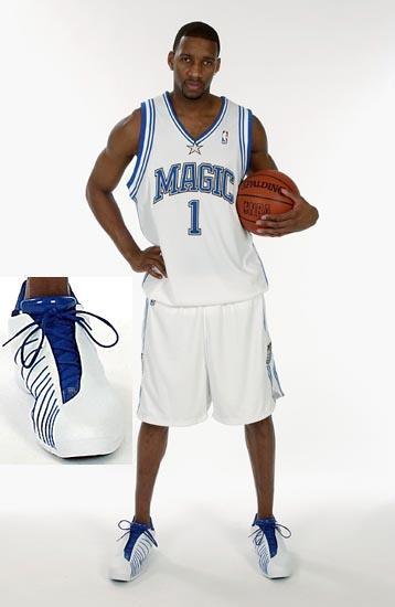 广岛前锋：在艰难的情况下能拿下一场平局很欣慰，感谢远征军（广岛前锋：艰难之战守住平局，感谢远征球迷支持）