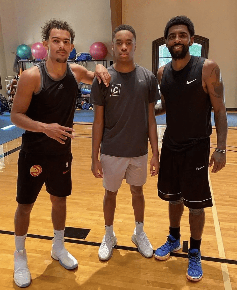 季铭义谈汪士钦染红：年轻的代价，控制一下或许我们还能夺冠（季铭义评汪士钦红牌：年轻气盛的代价，若稳住情绪或许冠军仍在）