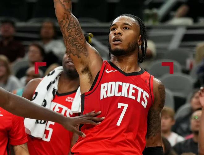 球队用一波流终结悬念（球队凭借一波流锁定胜局）