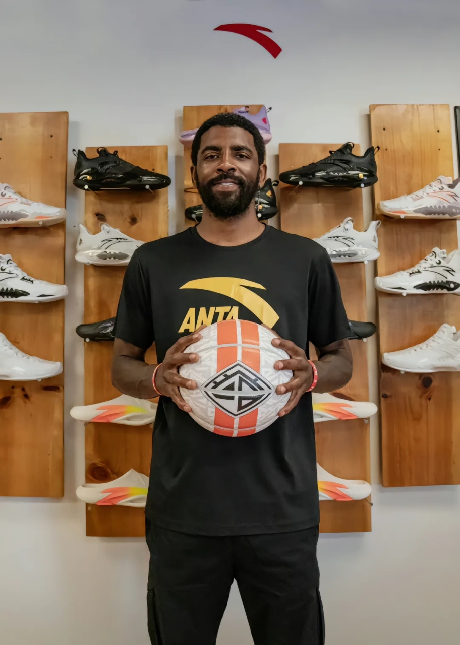 罗马诺：拜仁后卫博埃近期再次被推荐给尤文（罗马诺称：拜仁后卫博埃近日再度被推荐至尤文图斯）